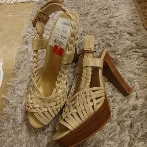 Lauren Ralph Lauren Fayre Heels